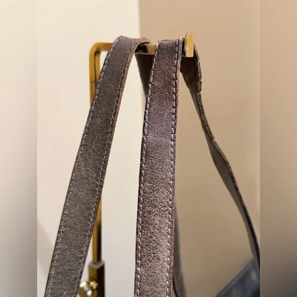 Gucci Metallic Monogram Zip Top Tote Bag - Picture 2 of 14